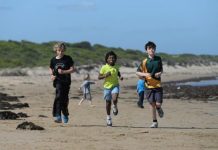 Zakhele and friends on the run to help orphanage