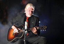 FINALLY FRIDAY: He’s bloggin’ the blues