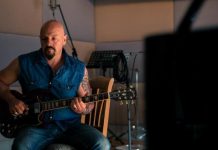 Come on Over for song debut