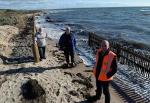 Sandbag flood response ‘saves houses’