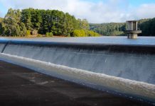 Reservoir spill as storages up