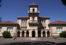 Matthew Flinders school caught up in slush fund claims