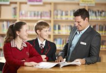 Education Week: Traditional structure with innovative curriculum