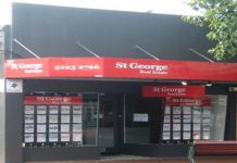 Agent bails on clients