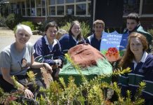 Oberon kids make a splash at environmental conference