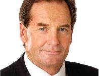 MP backs hourly bus services push