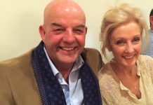 Praise for outgoing hospice chiefs