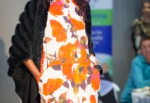 Flowers show fashion power