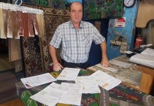 Rug shop says closing sale is no stitch up