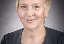 Barwon Health chief resigns