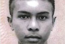 Teen disappears at Torquay, police call for help