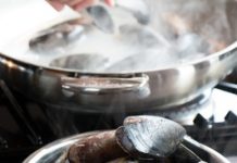 Port flexes its mussels