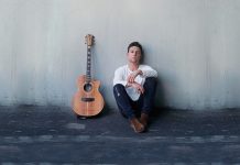 Taylor-made for live stream gig