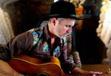 Carus back at the Chook Shop