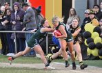 womfooty_356195_14.jpg