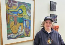 Hannah wins art comp