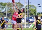 bflfooty_400358_05.jpg
