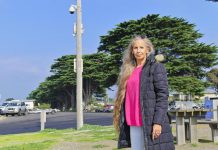 Remove spikes for pelican safety