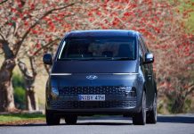 Futuristic Staria a header-turner