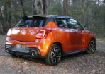 motoring_468393_01