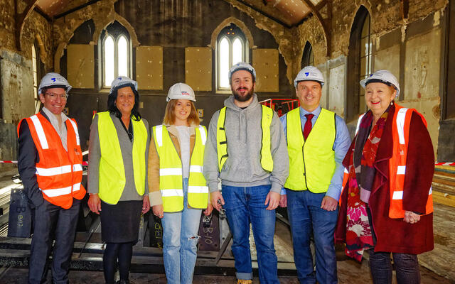 Church_486360_05