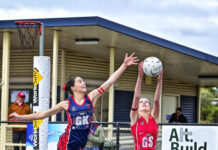 Grubbers, Demons fight it out