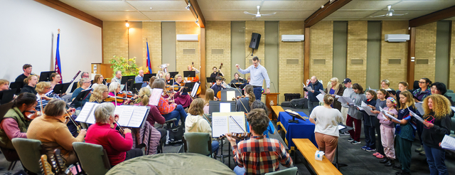 Orchestra_492795_02