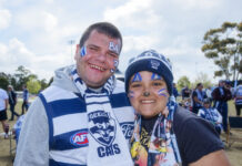 Fans give thanks to Cats