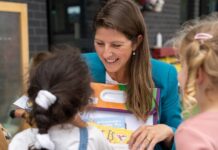 Marchant updates community on Coles proposal