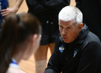 Visitors fire up to spoil Venom coach’s WNBL milestone