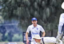 Grovedale wins, Titans on top