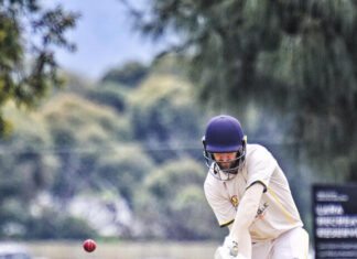Windus hits maiden ton in Grovedale victory