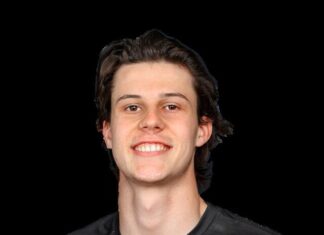 Cats add another Holmes to list