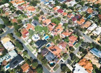 Advocating for overlay removal