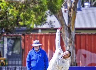 Sharks locked in tense battle against Vikings