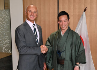 Reviving a long-distance relationship