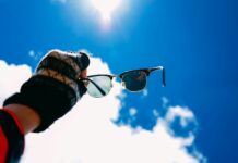 Are Photochromic Sunglasses Really the One Size That Fits All?
